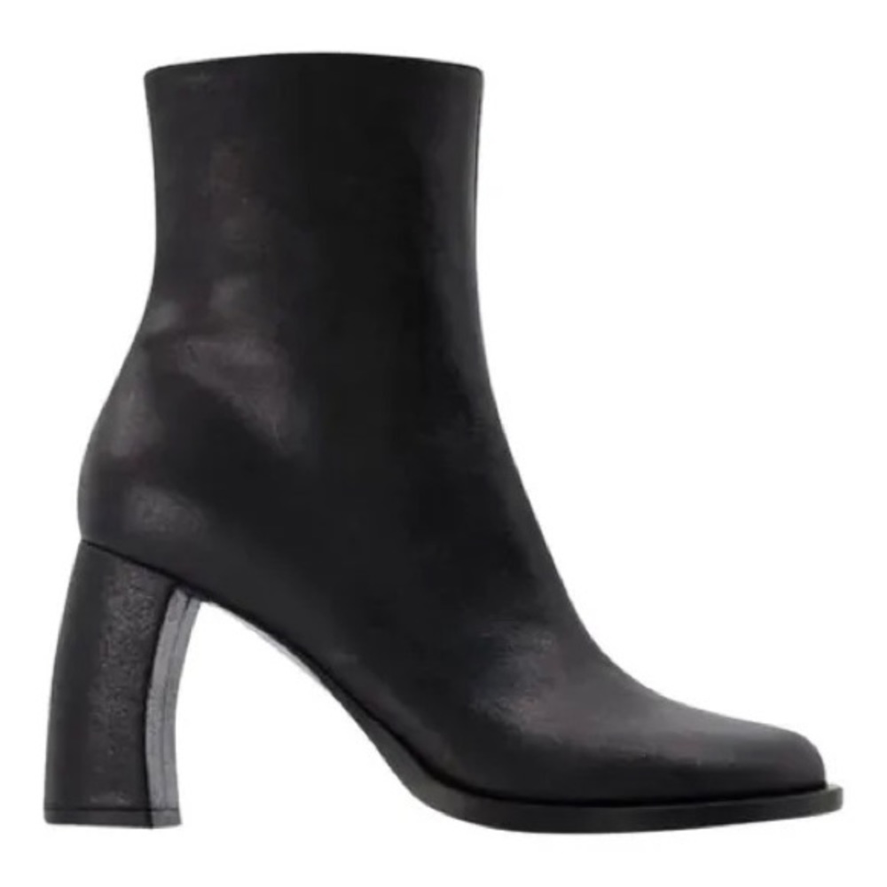 ANN DEMEULEMEESTER boots Lisa leather curved heeled ankle boots